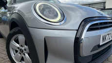 MINI Hatchback 1.5 Cooper Classic 5dr Auto Petrol Hatchback